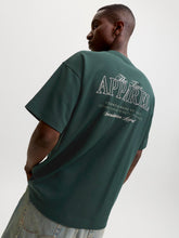 Ladda upp bild till gallerivisning, model_shot-creative

