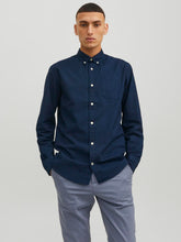 Ladda upp bild till gallerivisning, model_shot-front
