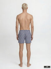 Ladda upp bild till gallerivisning, model_shot-back
