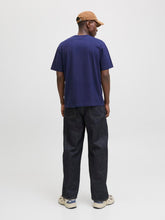 Ladda upp bild till gallerivisning, model_shot-back
