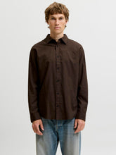 Ladda upp bild till gallerivisning, model_shot-front
