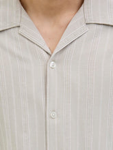 Ladda upp bild till gallerivisning, model_shot-detail
