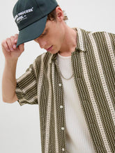 Ladda upp bild till gallerivisning, model_shot-creative
