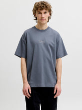 Ladda upp bild till gallerivisning, model_shot-front
