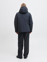 Ladda upp bild till gallerivisning, model_shot-back
