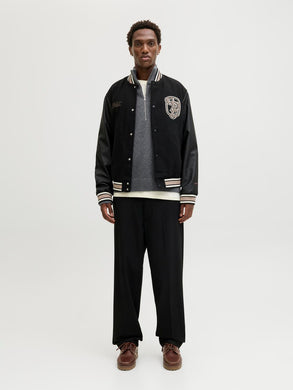 model_shot-front_full