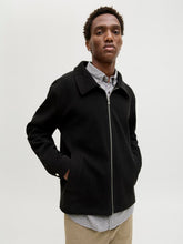 Ladda upp bild till gallerivisning, model_shot-creative
