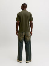Ladda upp bild till gallerivisning, model_shot-back

