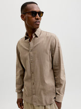 Ladda upp bild till gallerivisning, model_shot-creative
