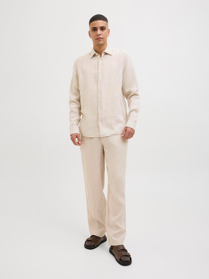 model_shot-front_full