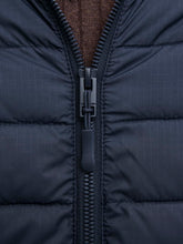 Ladda upp bild till gallerivisning, model_shot-detail
