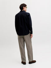 Ladda upp bild till gallerivisning, model_shot-back

