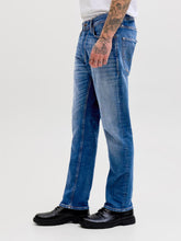 Ladda upp bild till gallerivisning, model_shot-detail
