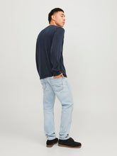 Ladda upp bild till gallerivisning, model_shot-back
