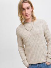 Ladda upp bild till gallerivisning, model_shot-creative
