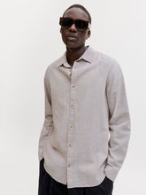 Ladda upp bild till gallerivisning, model_shot-creative
