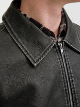 Ladda upp bild till gallerivisning, model_shot-detail
