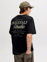 Ladda upp bild till gallerivisning, model_shot-creative
