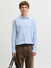 Ladda upp bild till gallerivisning, model_shot-front
