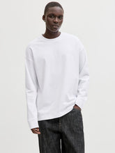 Ladda upp bild till gallerivisning, model_shot-front
