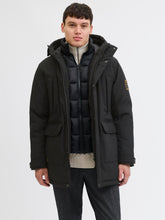 Ladda upp bild till gallerivisning, model_shot-front
