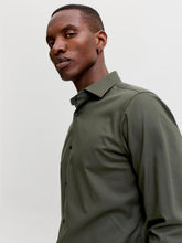 Ladda upp bild till gallerivisning, model_shot-creative
