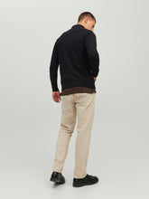 Ladda upp bild till gallerivisning, JJEEMIL Pullover - Black
