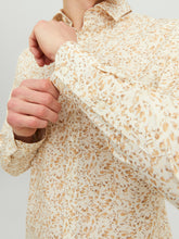 Ladda upp bild till gallerivisning, JPRBLAMONACO Shirts - Iced Coffee
