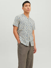 Ladda upp bild till gallerivisning, JPRBLULANDON Shirts - Pristine

