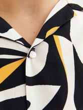 Ladda upp bild till gallerivisning, JORGALLERY Shirts - Moonbeam
